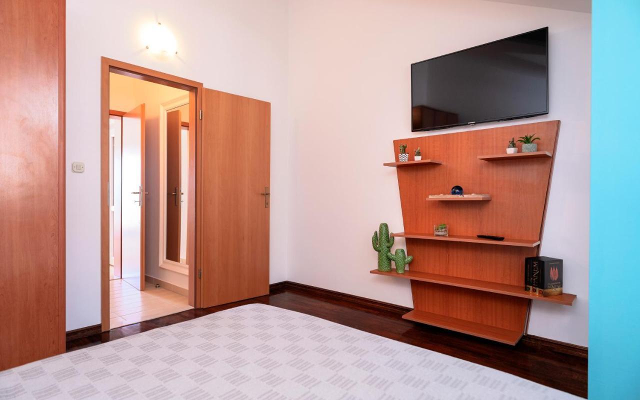 Hektorovic Poolside Apartments 波尔 外观 照片