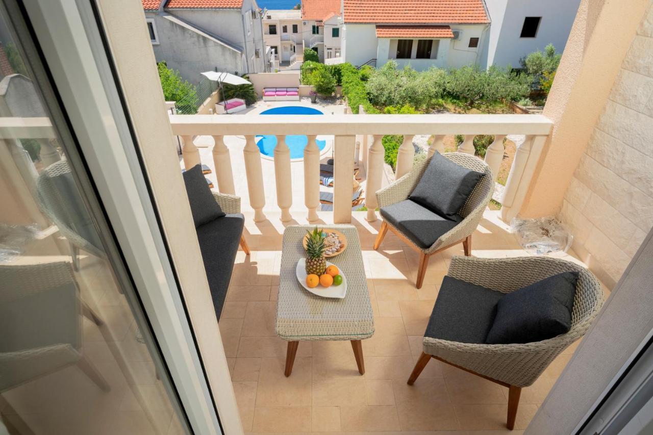 Hektorovic Poolside Apartments 波尔 外观 照片