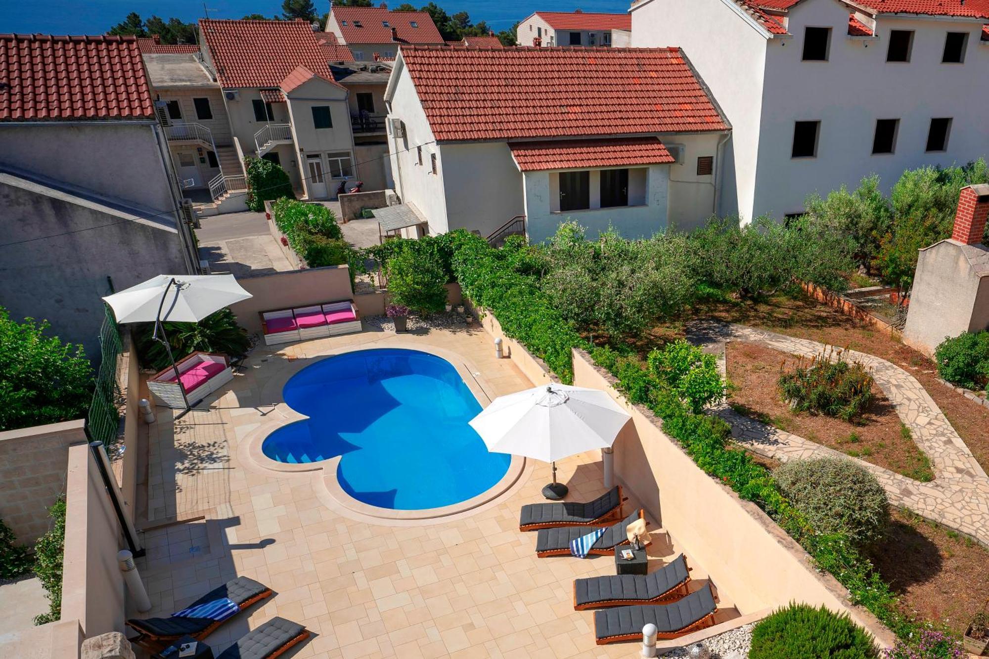 Hektorovic Poolside Apartments 波尔 外观 照片